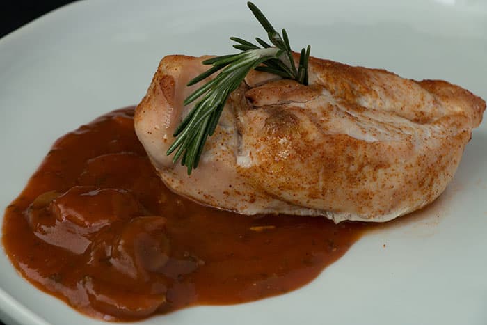Kipfilet in een jagersaus